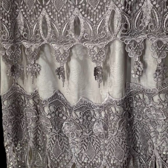 PAT DAHNKE Wisteria Silk Queen Isabel Top & Tea Length Skirt Taupe Large NWT - Picture 3 of 15